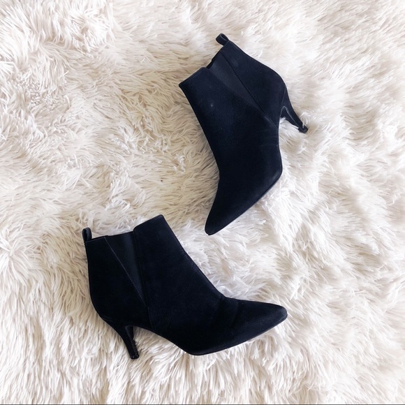 H&M Shoes - H&M black pointed toe faux suede Chelsea boots
